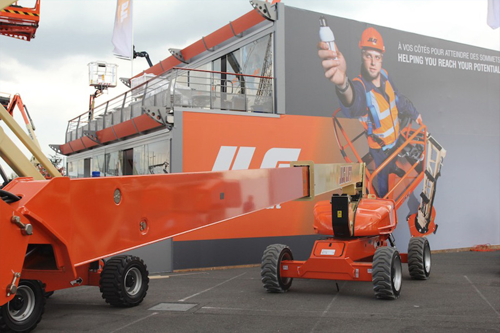 Montage du stand exposant Intermat